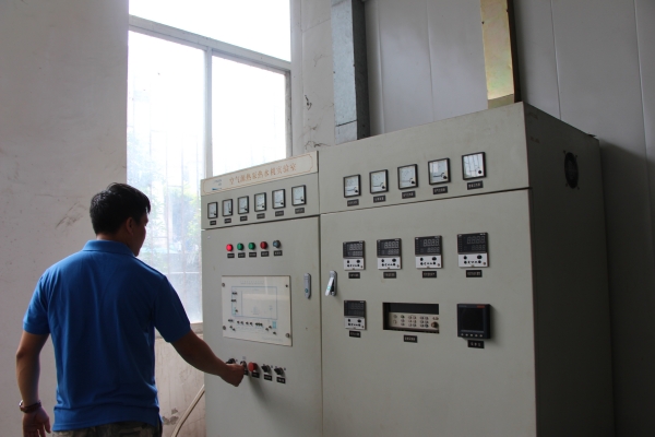 高溫?zé)岜煤娓蓹C